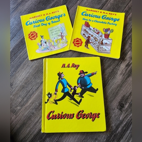 Other - Curious George Book Bundle